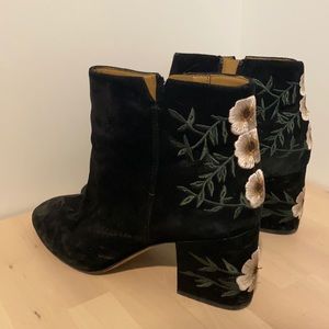 Fun embroidered suede ankle boota